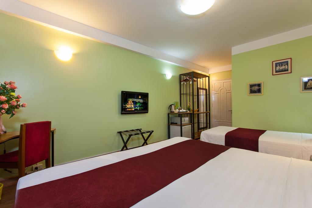 Iris Boutique Hotel Hanoi Exterior foto